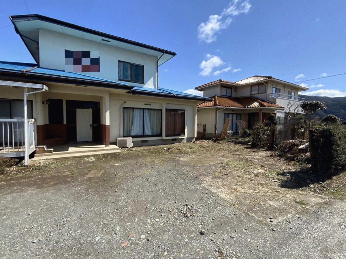 detached 箕輪町（沢）