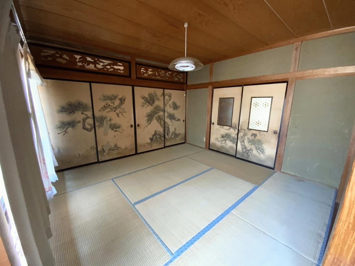 detached 箕輪町（沢）